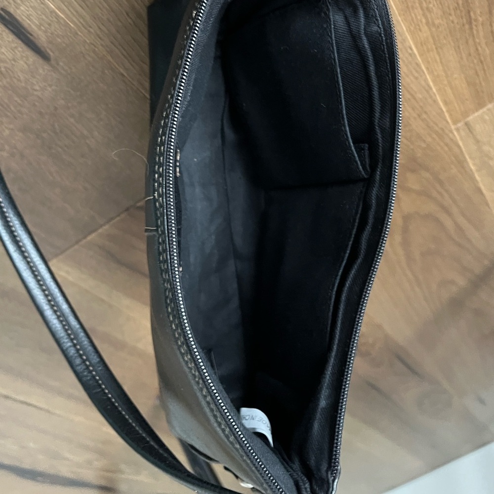 Fossil Relic Black Leather Handbag and Wallet - NWOT - Picture 13 of 13